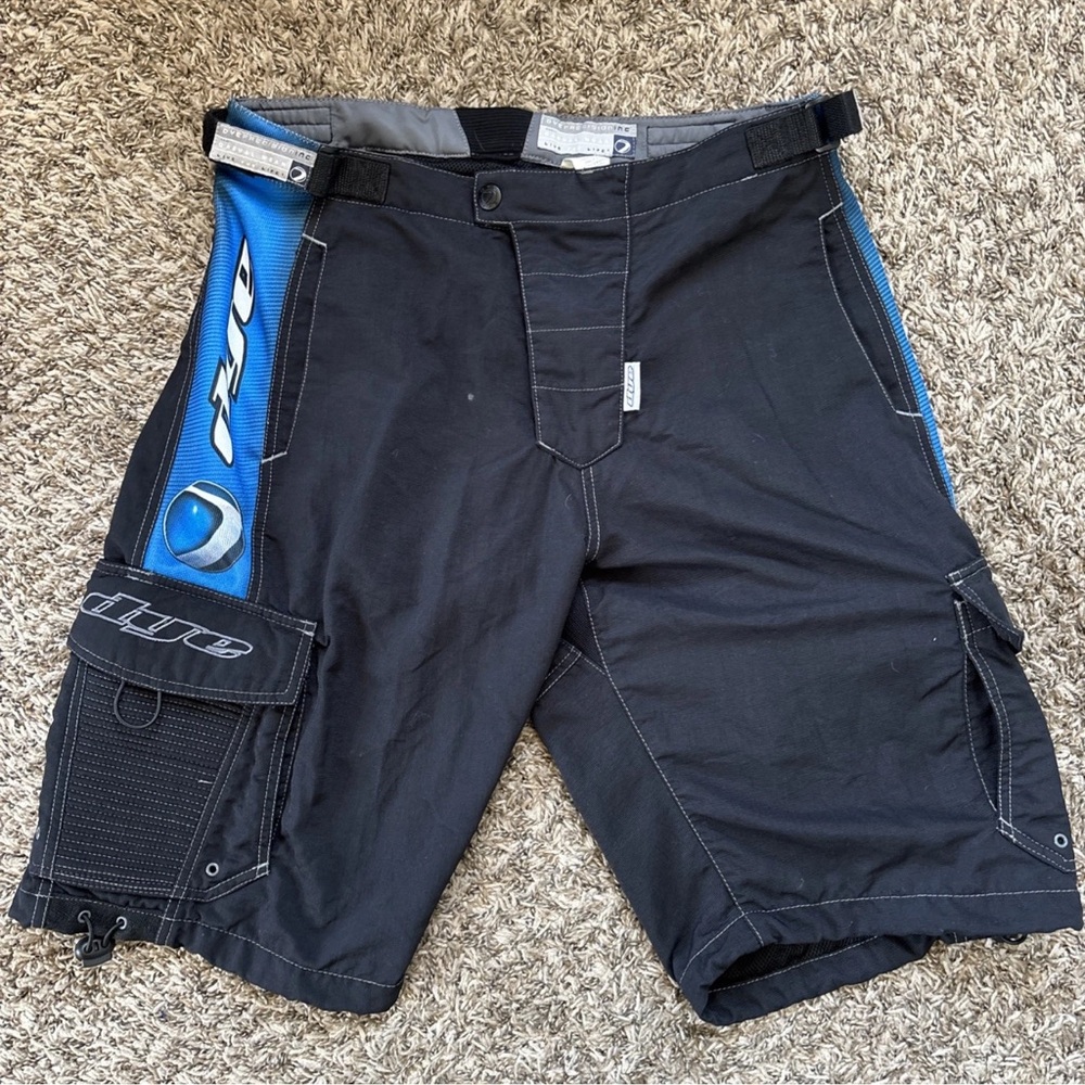 Black & Blue Men's Athletic Cargo Shorts -